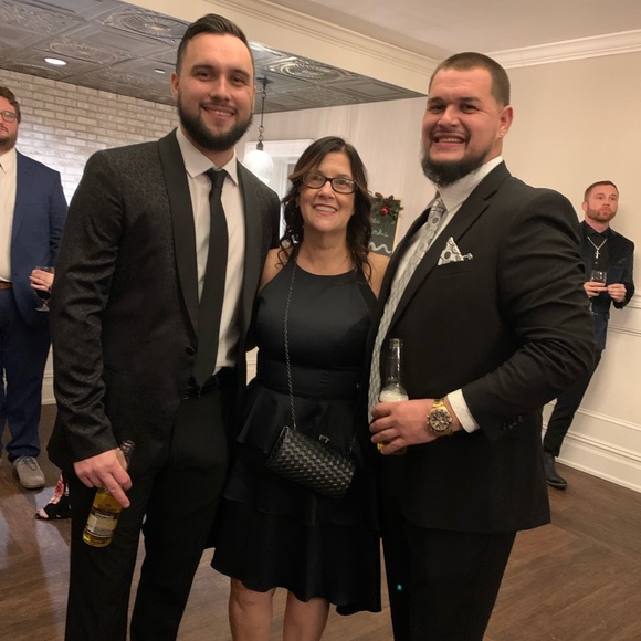 Meet your Posher, Barbara - Picture 2 of 2